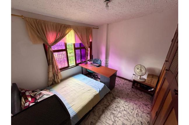 Casas, Venta, Departamental - $380.000.000