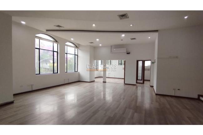 Oficinas y Consultorios, Alquiler, El Peñón - $7.000.000