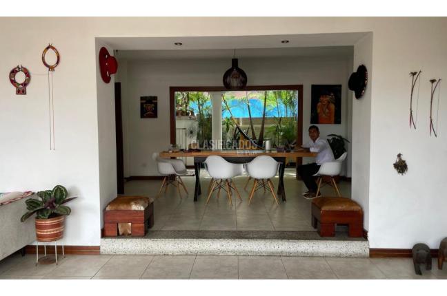 Casas, Venta, Miraflores - $1.850.000.000