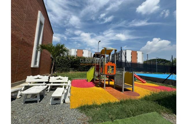 Casas, Alquiler, Ciudad Pacifica - $2.400.000