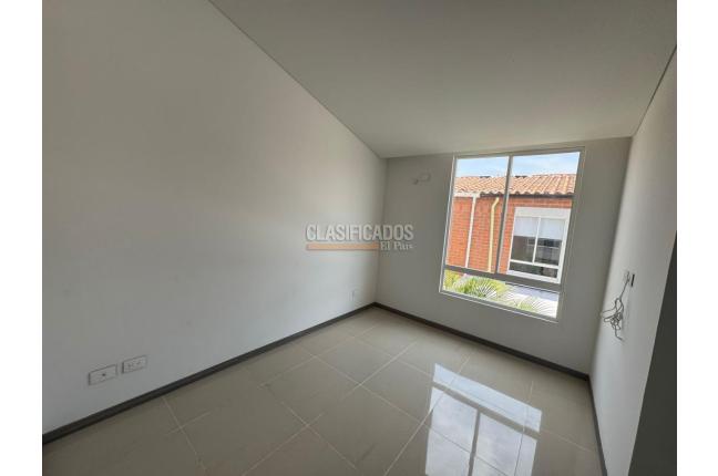 Casas, Alquiler, Ciudad Pacifica - $2.400.000