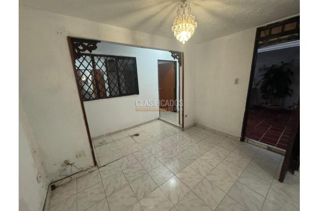 Casas, Alquiler, La Merced - $3.500.000