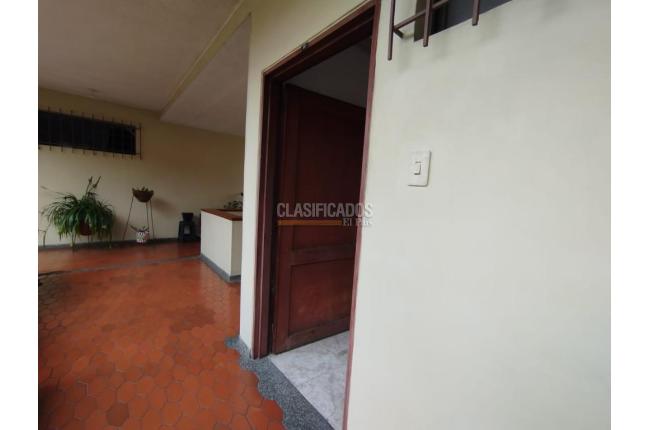 Apartaestudios, Alquiler, San Vicente - $1.000.000