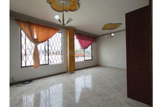 Apartaestudios, Alquiler, San Vicente - $1.000.000