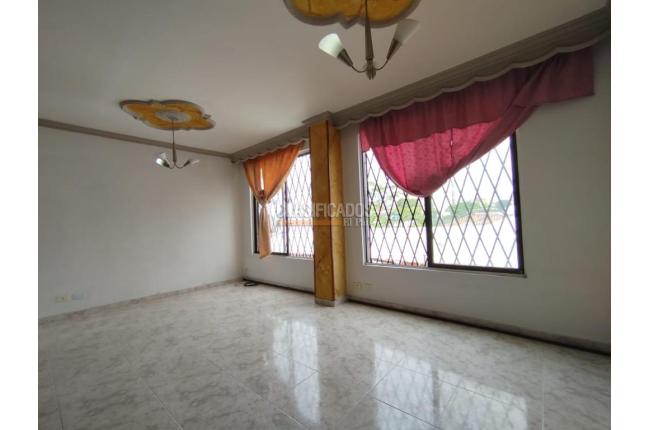 Apartaestudios, Alquiler, San Vicente - $1.000.000