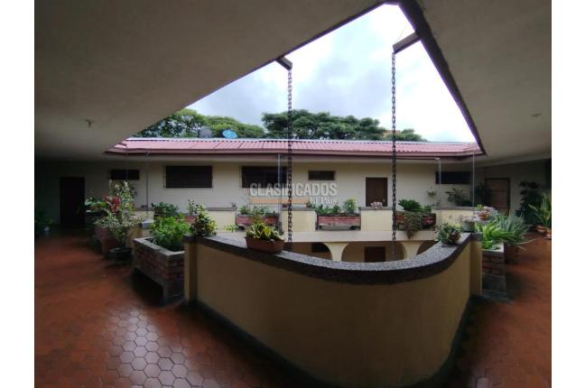 Apartaestudios, Alquiler, San Vicente - $1.000.000