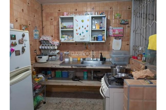 Casas, Venta, Nápoles - $390.000.000