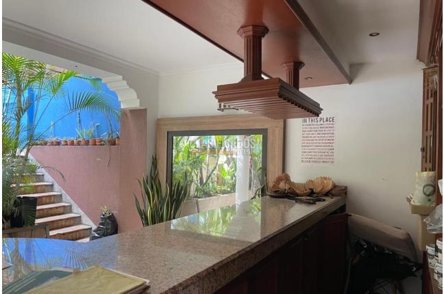 Casas, Venta, Miraflores - $1.850.000.000