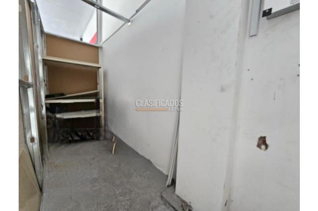 Locales y Bodegas, Alquiler, Prados del Norte - $9.000.000