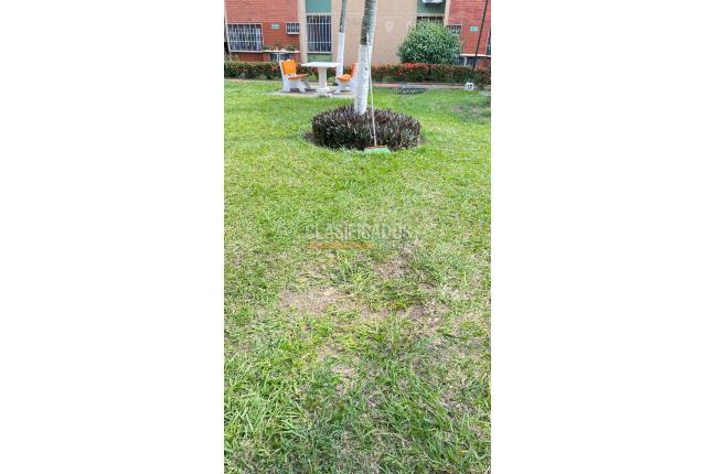 Apartamentos, Venta, La Esmeralda - $250.000.000