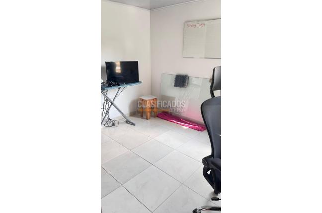 Apartamentos, Venta, La Esmeralda - $250.000.000