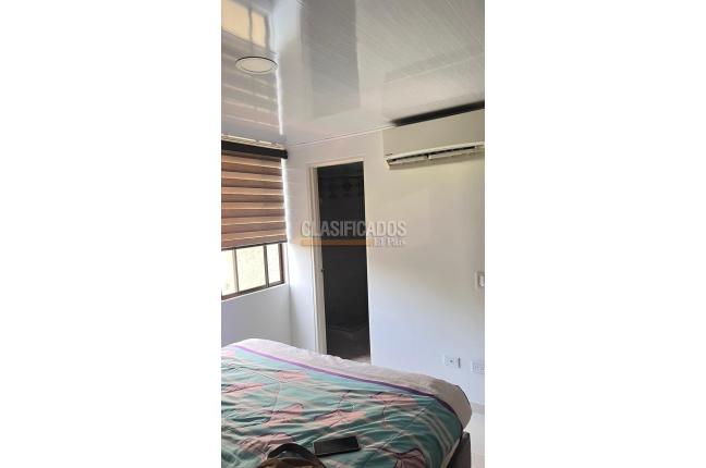 Apartamentos, Venta, La Esmeralda - $250.000.000