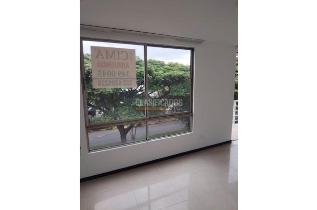 Apartamentos, Alquiler, La Hacienda - $2.400.000