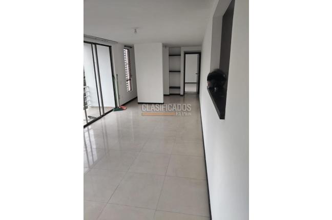 Apartamentos, Alquiler, La Hacienda - $2.400.000