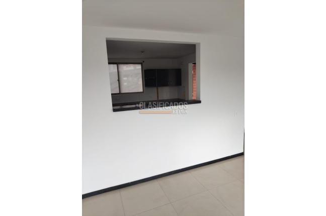 Apartamentos, Alquiler, La Hacienda - $2.400.000