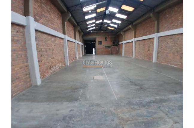 Locales y Bodegas, Alquiler, Bogotá - $8.200.000