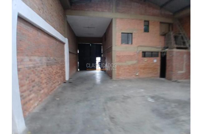 Locales y Bodegas, Alquiler, Bogotá - $8.200.000