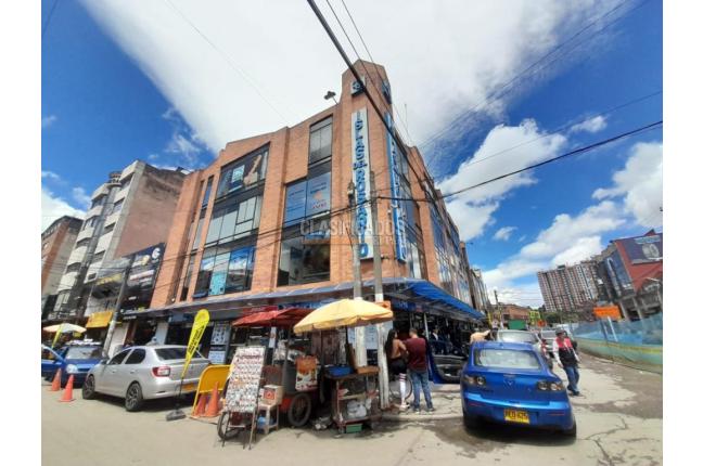 Locales y Bodegas, Alquiler, Bogotá - $750.000