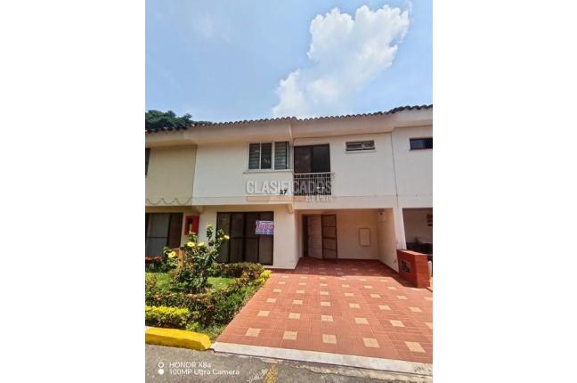 Casas, Alquiler, Camino Real - $2.800.000