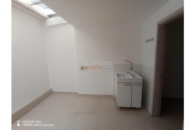 Casas, Alquiler, Camino Real - $2.800.000