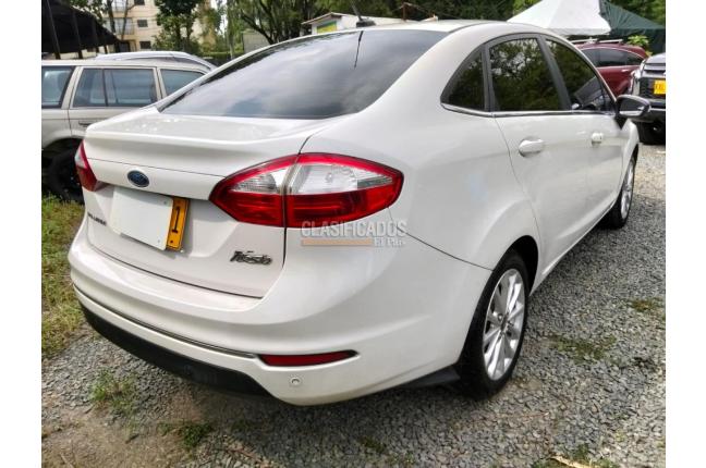 Ford Fiesta 2017 - $44.900.000