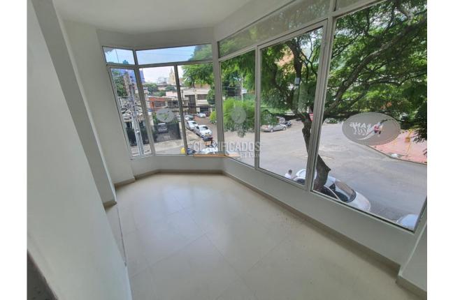 Locales y Bodegas, Venta, Granada - $790.000.000