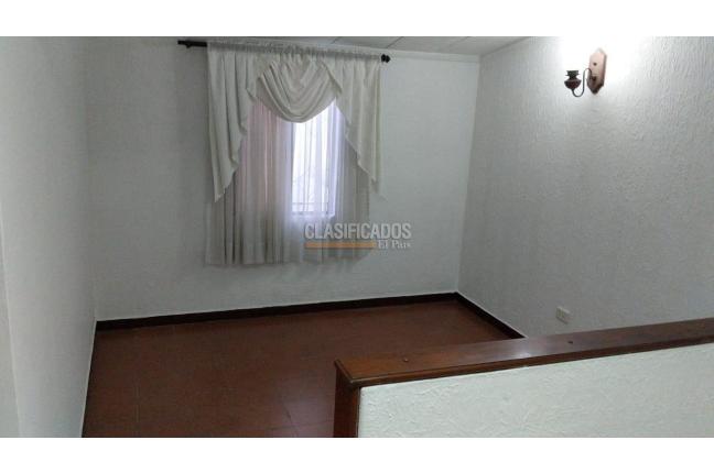 Casas, Venta, Álamos - $440.000.000