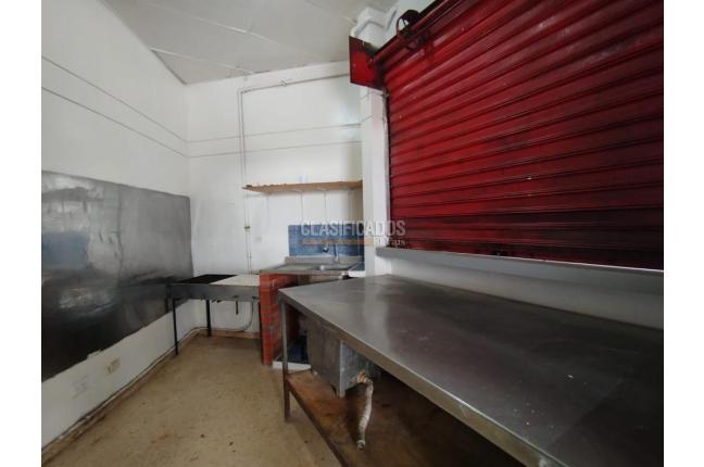 Locales y Bodegas, Alquiler, San Vicente - $800.000