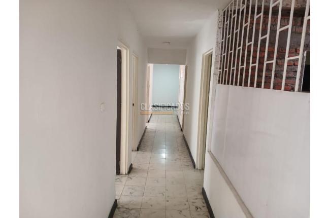 Casas, Alquiler, La Base - $1.300.000