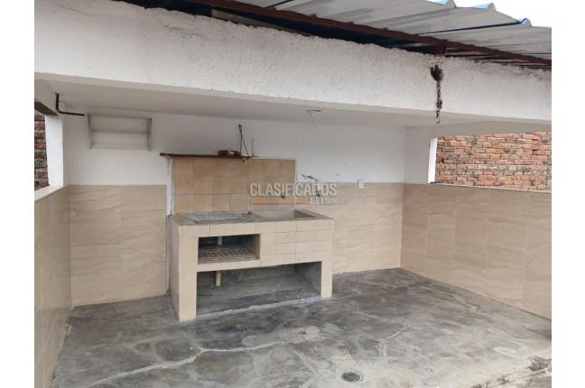 Casas, Alquiler, La Base - $1.300.000