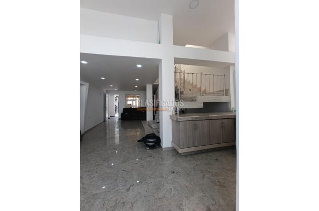 Casas, Alquiler, Barranquilla - $2.100.000