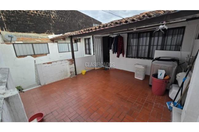 Casas, Venta, Santa Mónica Popular - $400.000.000