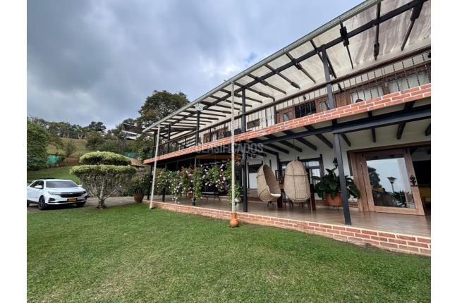 Fincas y Casas Campestres, Venta en Yumbo