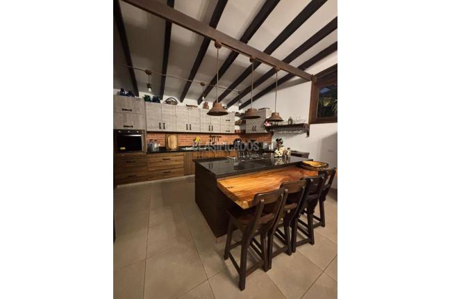 Fincas y Casas Campestres, Venta, Yumbo - $1.300.000.000