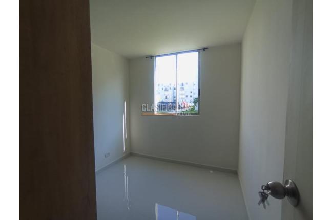 Apartamentos, Alquiler, Palmira - $950.000