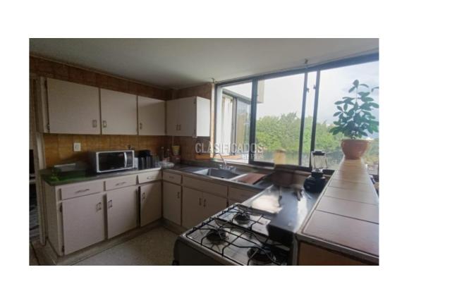 Apartamentos, Venta, Cuarto de Legua - $370.000.000