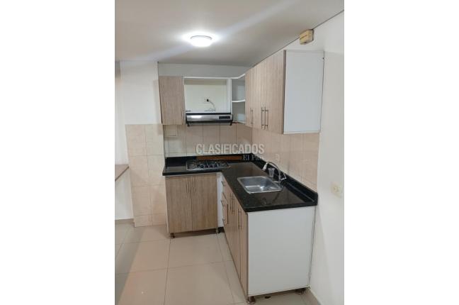 Casas, Alquiler, El Sena - $1.600.000