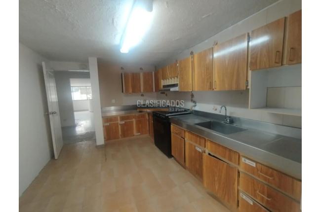 Oficinas y Consultorios, Alquiler, Tequendama - $2.900.000