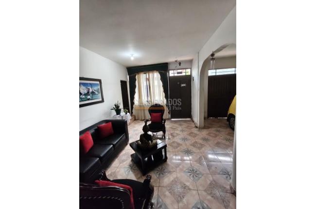 Casas, Venta, Cristóbal Colón - $450.000.000