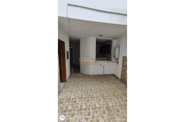 Apartamentos, Alquiler, Bretaña - $2.000.000