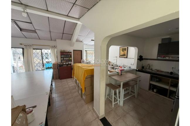 Casas, Venta, Departamental - $680.000.000