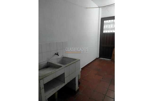 Apartamentos, Alquiler, Colinas del Sur - $850.000