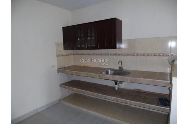 Apartamentos, Alquiler, Nueva Base - $800.000