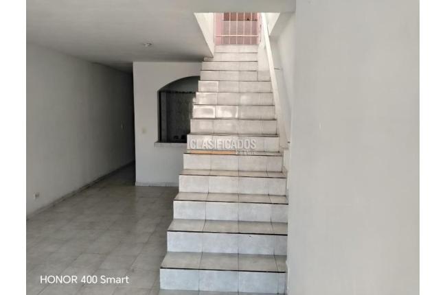 Casas, Venta, Vipasa - $300.000.000