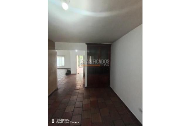 Casas, Alquiler, El Refugio - $2.500.000