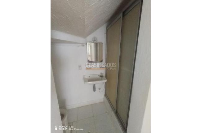 Casas, Alquiler, El Refugio - $2.500.000