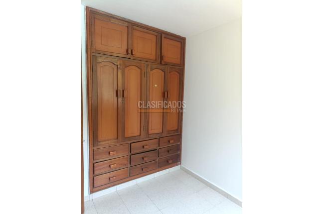 Apartamentos, Alquiler, Los Farallones - $950.000