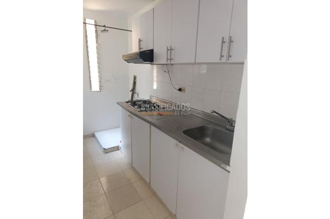 Apartamentos, Alquiler, Los Farallones - $950.000