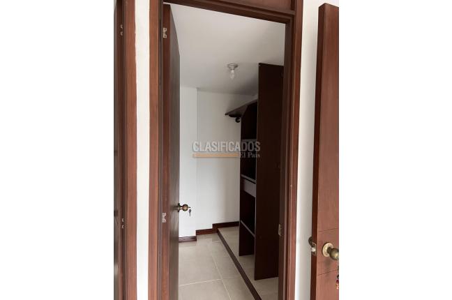 Apartamentos, Alquiler en La Hacienda