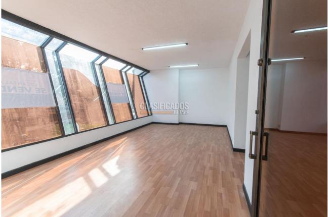 Oficinas y Consultorios, Venta en Versalles